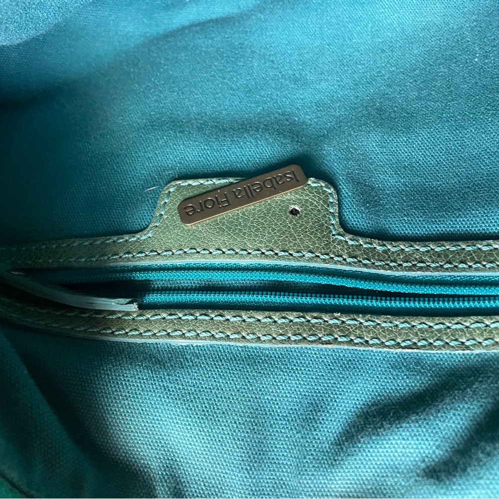 Isabella Fiore Rare Love Peace Dove Bag - Picture 11 of 13